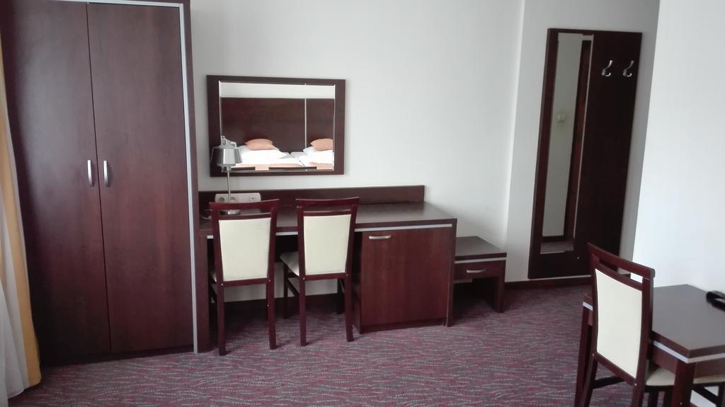 Royal Kompleks Hotel Rabka Bagian luar foto